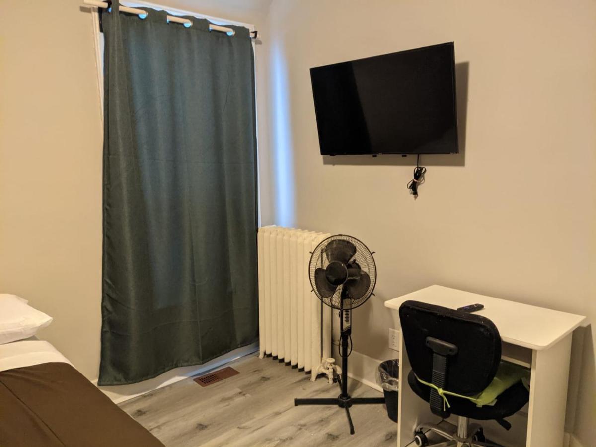 Toronto Furnished Living Rooms エクステリア 写真