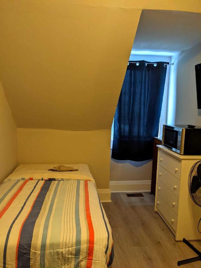 Toronto Furnished Living Rooms エクステリア 写真